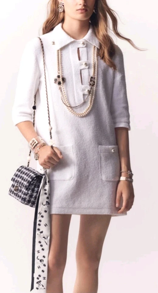 *CHANEL 2023 Women's 36 White Pearl Buttons Cotton-Blend Knit Mini Dress *Flaws* - Image 2 of 4