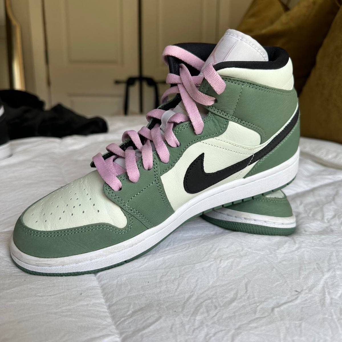 Size 10 - Jordan 1 Mid Dutch Green | eBay