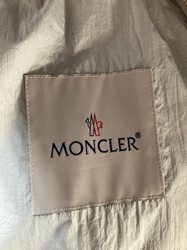 CHAQUETA PARKA MONCLER AKUBENS MUJER TALLA 1 / UK S PLATEADA PRECIO DE VENTA SUGERIDO POR EL FABRICANTE 1100 £ ANUNCIO - Imagen 13 de 13