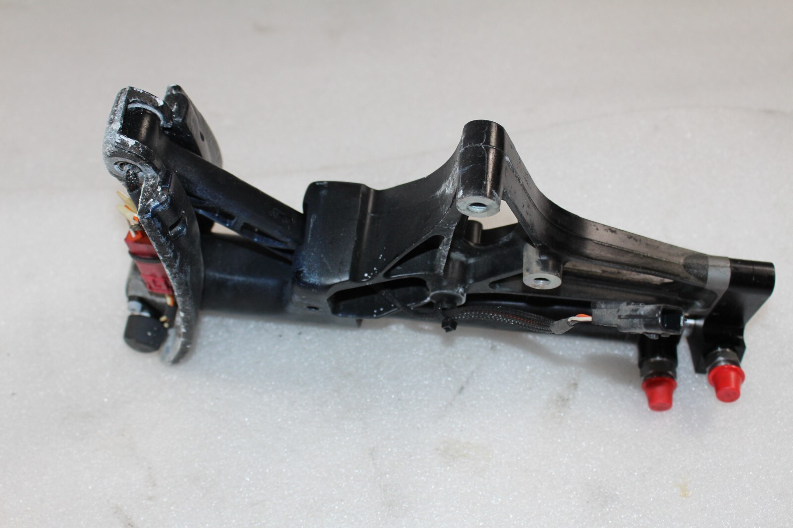 Mclaren MP4-12C, RH, Right, Spoiler  Ram, Used