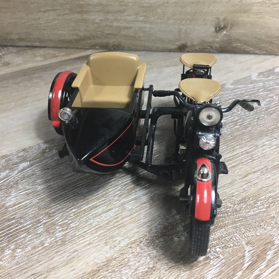 Harley Davidson 1993 de motocicleta 1933 con llave de bloqueo de banco de monedas lateral de coche limitada Foto 2 de 4