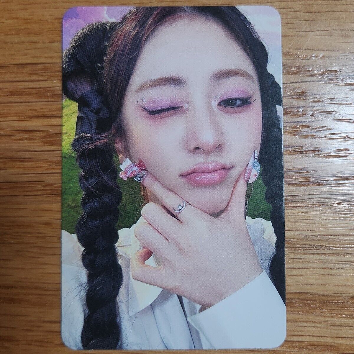 Yunjin Official Photocard Le Sserafim 4th Mini Album Crazy Yunjin Official Photocard Le Sserafim 4th Mini Album Crazy