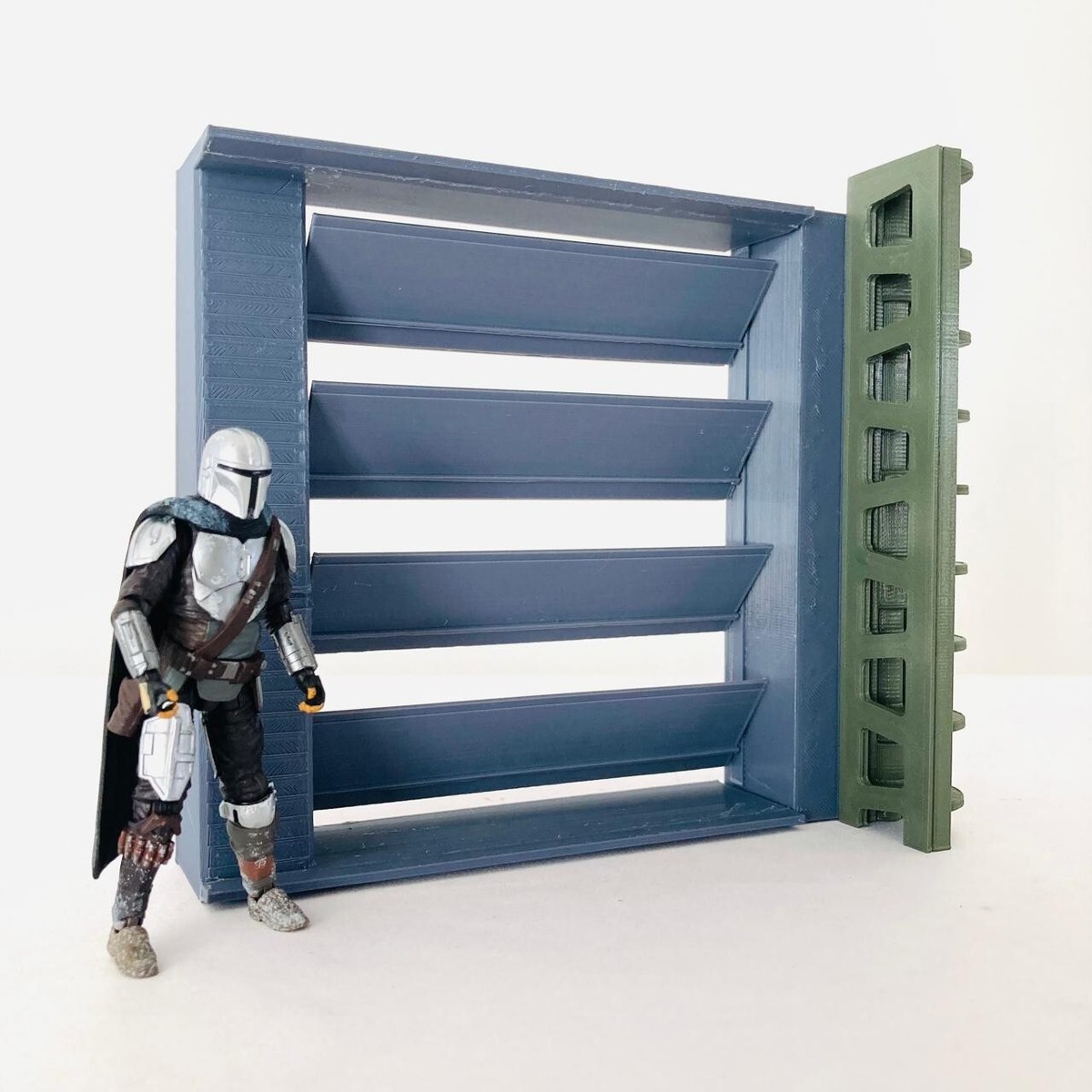Morak Imperial Refinery Window for 3.75 IN (1:18) FIGURE DIORAMA