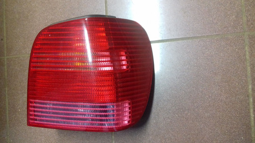 *** Rückleuchte Rücklicht rechts VW Polo 6N2 Bj. 99-01 6N0945096H