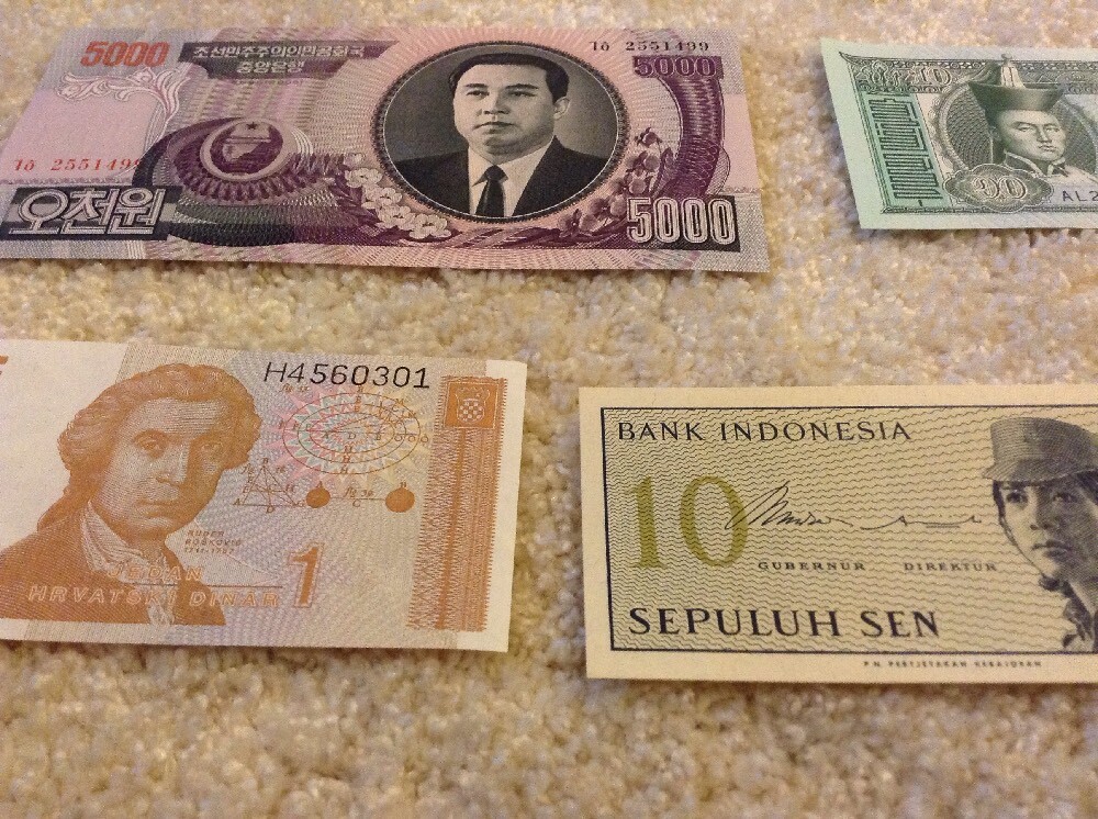 Série 20 billets du Monde authentiques