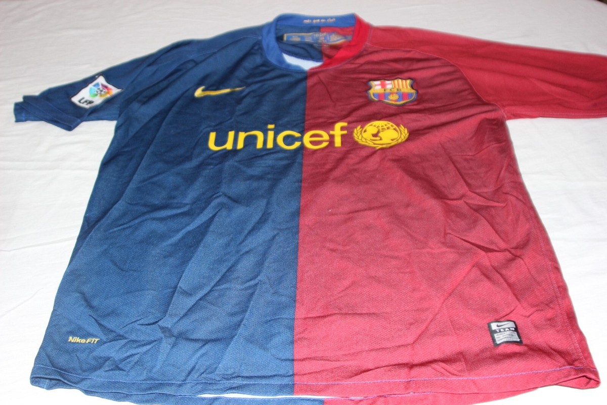 FC Barcelona Puyol 5番シャツ Nike Nike Barcelona PUYOL #5 2011-12 HOME FOOTBALL SHIRT LONG