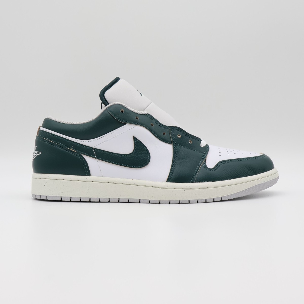 FQ7687-300 Nike Air Jordan 1 Low SE Oxidized Green White FQ7687-300 Nike Air Jordan 1 Low SE Oxidized Green White