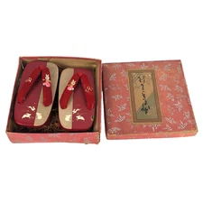 Japanese Wooden Geta Clogs Sandal Childs Shoes - vintage red bunny painted