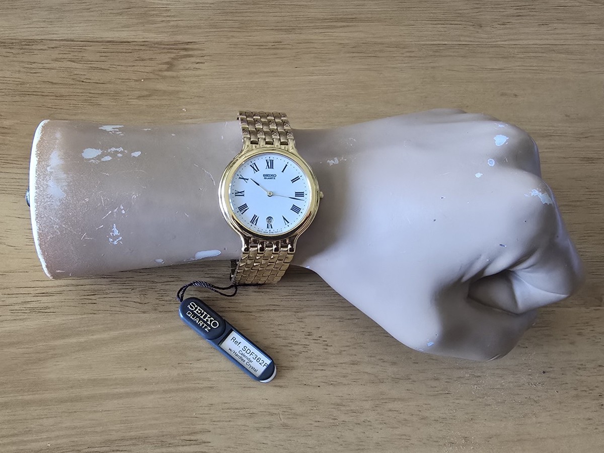 Vintage Seiko 5Y39-7250 Gold Plated Quartz Men's Watch (NOS