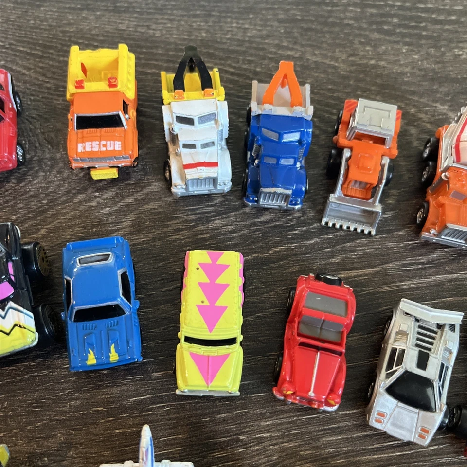 1980s Galoob Micro Machines, Cars, Planes Construction Surf Shop Van Tow Truck - Image 3 of 4