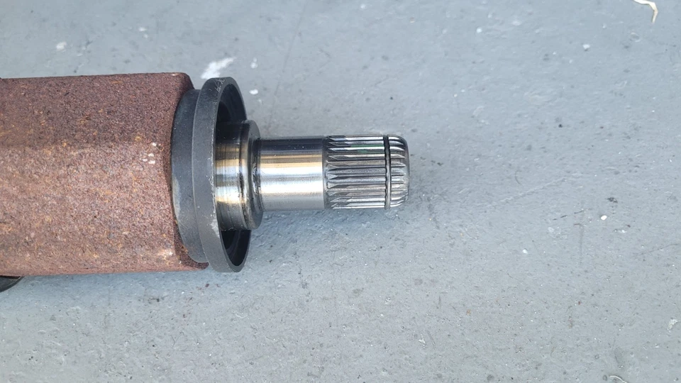 2020 Bmw 750 LI X Drive Front Driver Side Axle OEM - Image 4 of 4