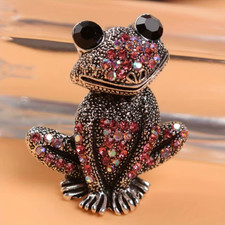 Vintage Frog Brooch Pin Gold Rhinestone Insect Animal Jewelry Men Womens Wedding