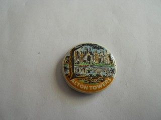 Vintage Alton Towers theme park rollercoaster pin badge