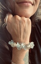 A Vintage Crystal Light Blue/Green Beads Stre...