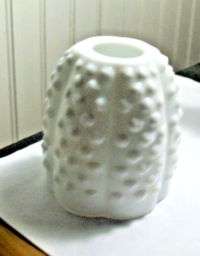 Vintage FENTON hobnail white milkglass fairy light / lamp shade top only 3" NICE