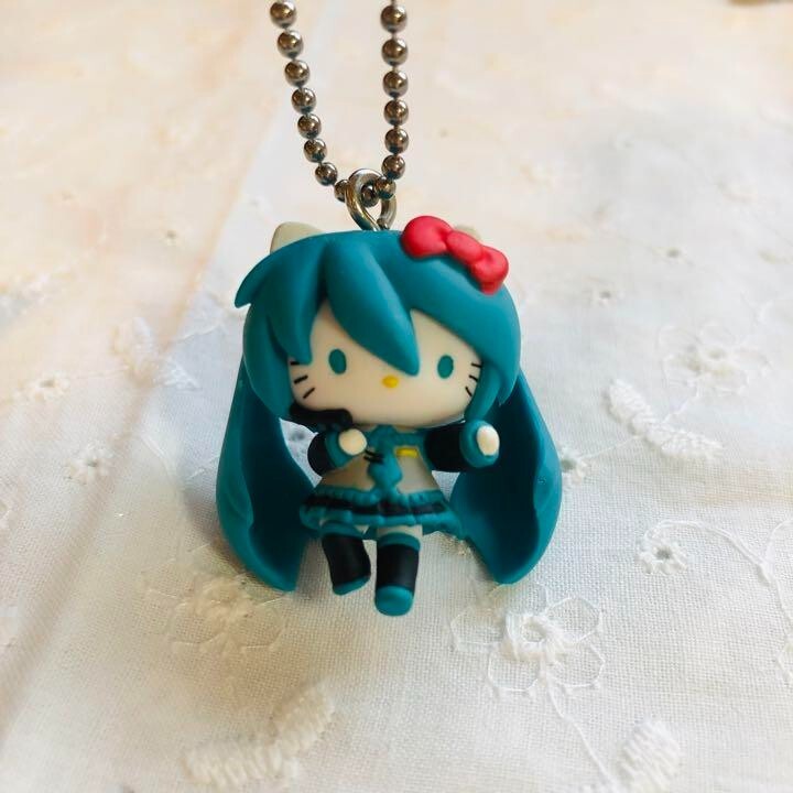Hatsune Miku x Hello Kitty Ball Chain Mascot Vocaloid Sanrio