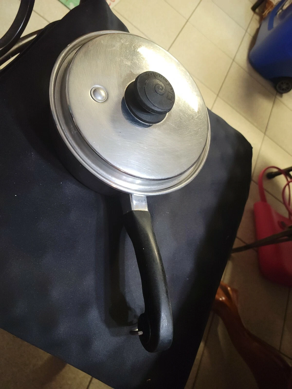 Saladmaster Tri Ply 18/8 Stainless Steel 2 Quart Sauce Pan With Vapo Lid