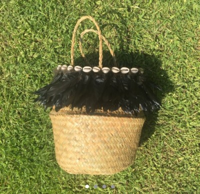 Borsa In Paglia Con Piume E Conchiglie