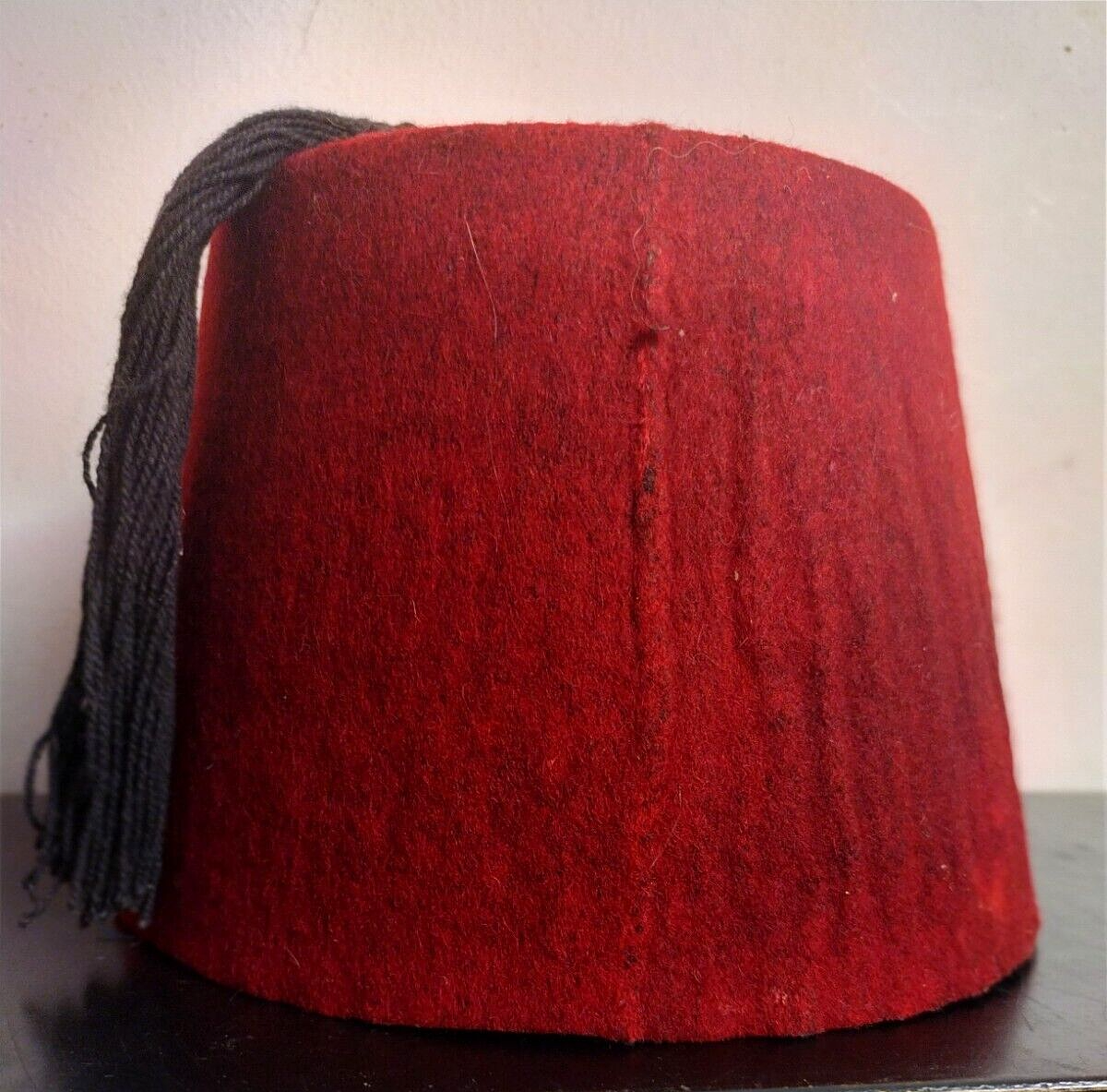FEZ AUTHENTIC TURKISH Ottoman Tarbush Red Black Silk Tassel