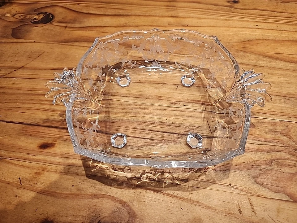 Fostoria Navarre 2 Handled & Footed Etched 6" Nut Bowl - Image 4 of 4