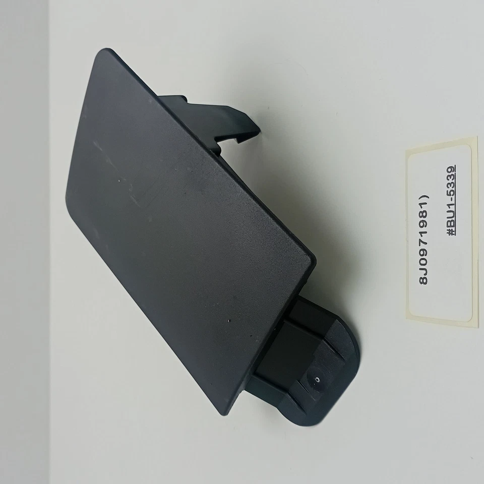 Audi RS5 2013-2016 tapa tapa 8J0971981 Foto 4 de 4