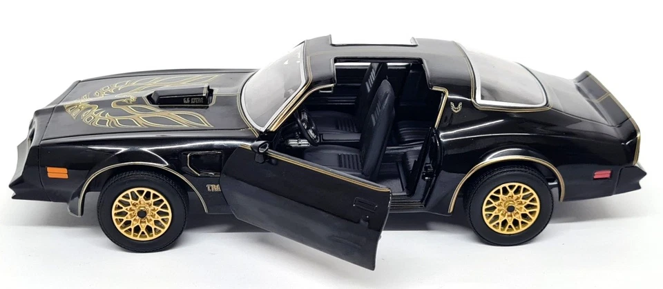 Greenlight 1/24 - Pontiac Firebird Trans Am 1977 Black Bandit! Diecast Model Car - Photo 3/4