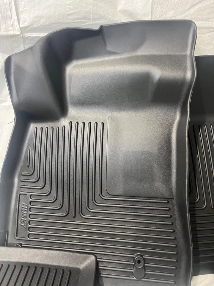 Weatherbeater Floor Mat Fits 2020-2025 Nissan Sentra Front & 2nd Row 3-pc Black Foto 4 de 4