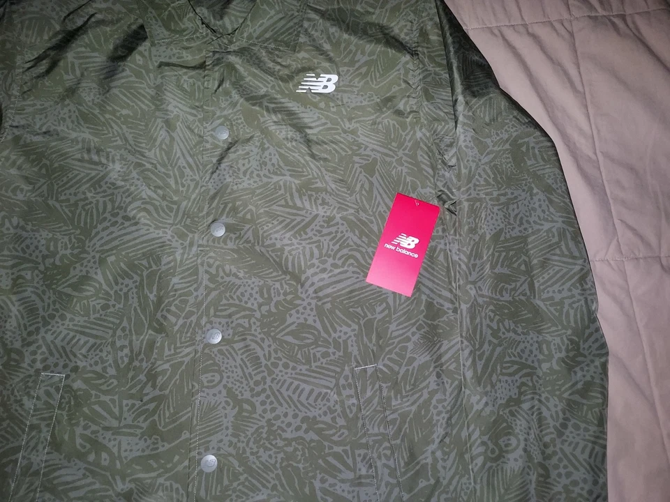 NWT NEW BALANCE BUTTON SNAP WINDBREAKER COACH JACKET MEDIUM MESH LINED SKATER - Image 4 of 4