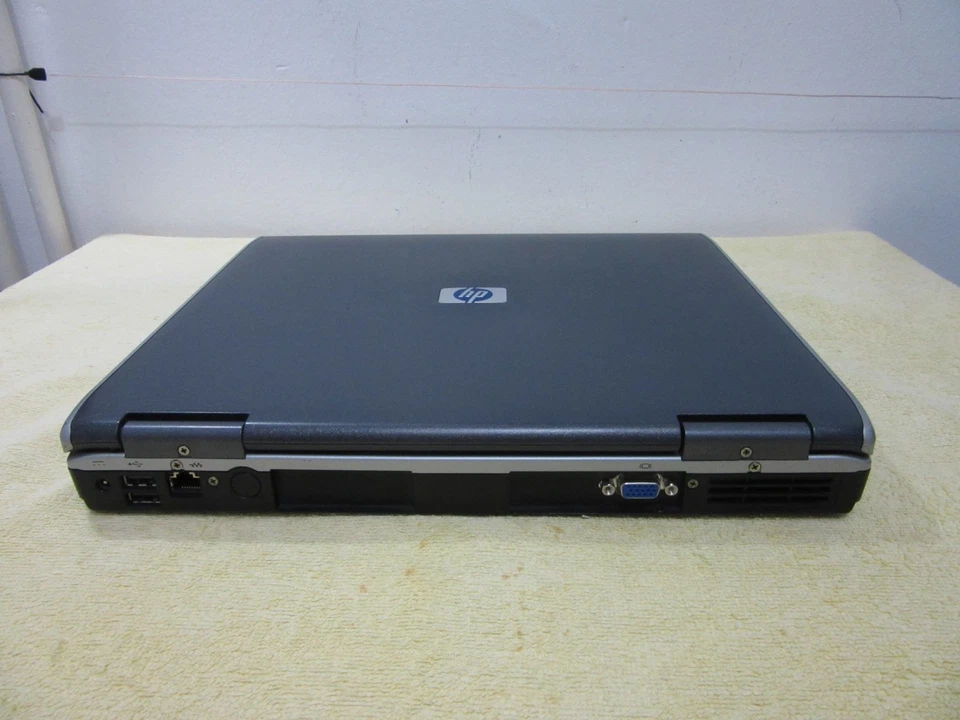 PC Portatile Computer HP Compaq NX9020 15" Windows 7 Celeron M320 1.4GHz 1GB Ram - Immagine 3 di 4