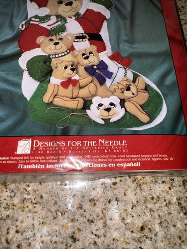 Vintage CHRISTMAS FELT STOCKING 18" BEARS 9906 Kit Designs for the Needle L29 - Picture 8 of 11