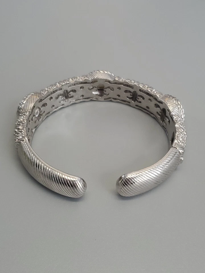 Brazalete Judith Ripka 925 circonita cúbica y perla Mabe texturizada con bisagras 46,4 g Foto 2 de 4