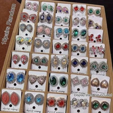 15 Pairs of Elegant Vintage Style Stud Earrings with Zirconia Rhinestones