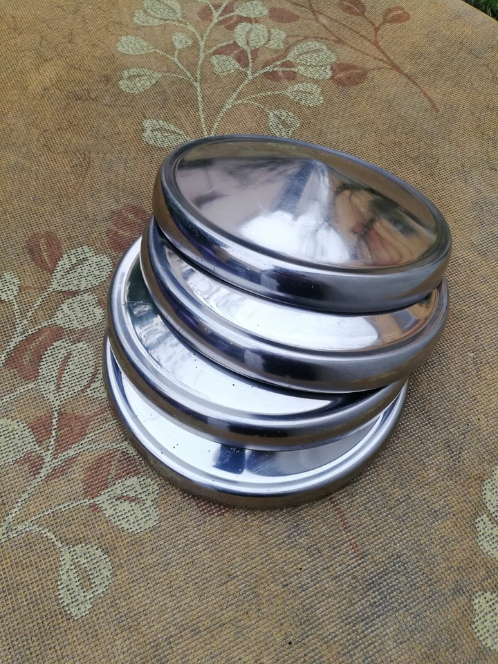 COPPE RUOTE- BORCHIE FORD ESCORT 940 /1100 CAPRI CORTINA CONSUL ANGLIA 1 622 634 Foto 3 de 4