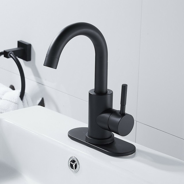 Single Handle Swivel Spout Bathroom Sink Faucet Set With Supply