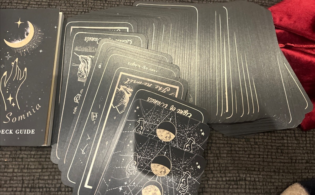 LUNA SOMNIA TAROT DECK & GUIDEBOOK SHORES OF MOON BLACK | eBay UK