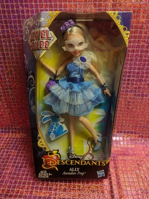 descendants wicked world dolls