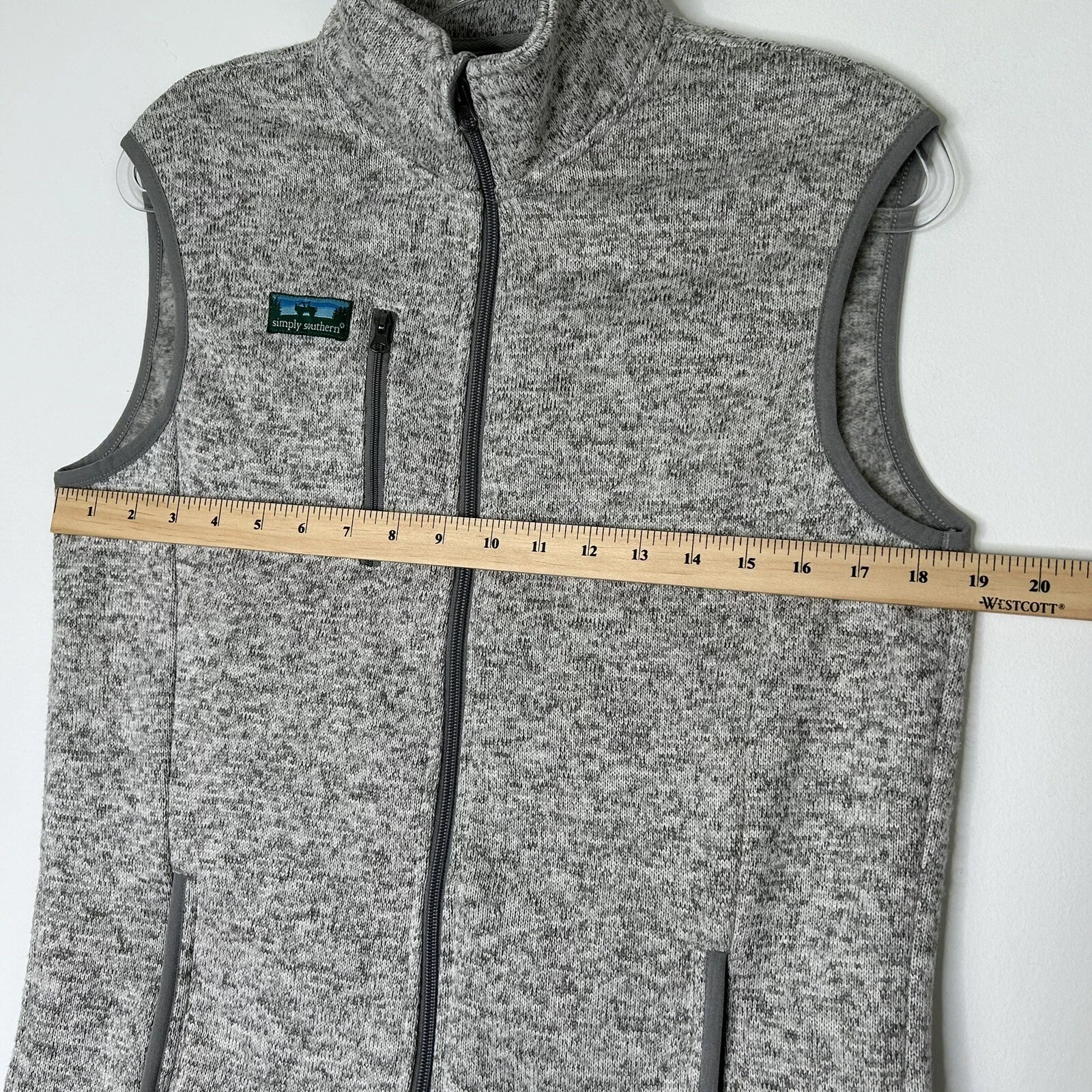 Simply Southern Sweater Knit Vest Men’s Size Small Gray Full Zip image 4