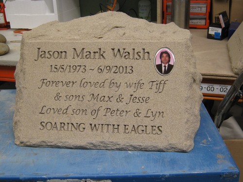 Natural Sandstone Memorial Marker - Picture 8 of 16