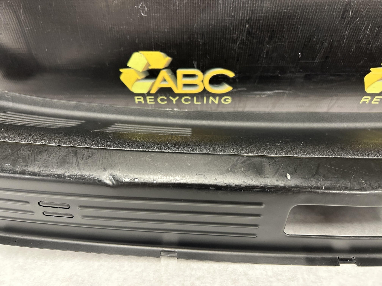 2007 Bentley Flying Spur Trunk Scuff Plate Assembly BENTLEY 07 OEM