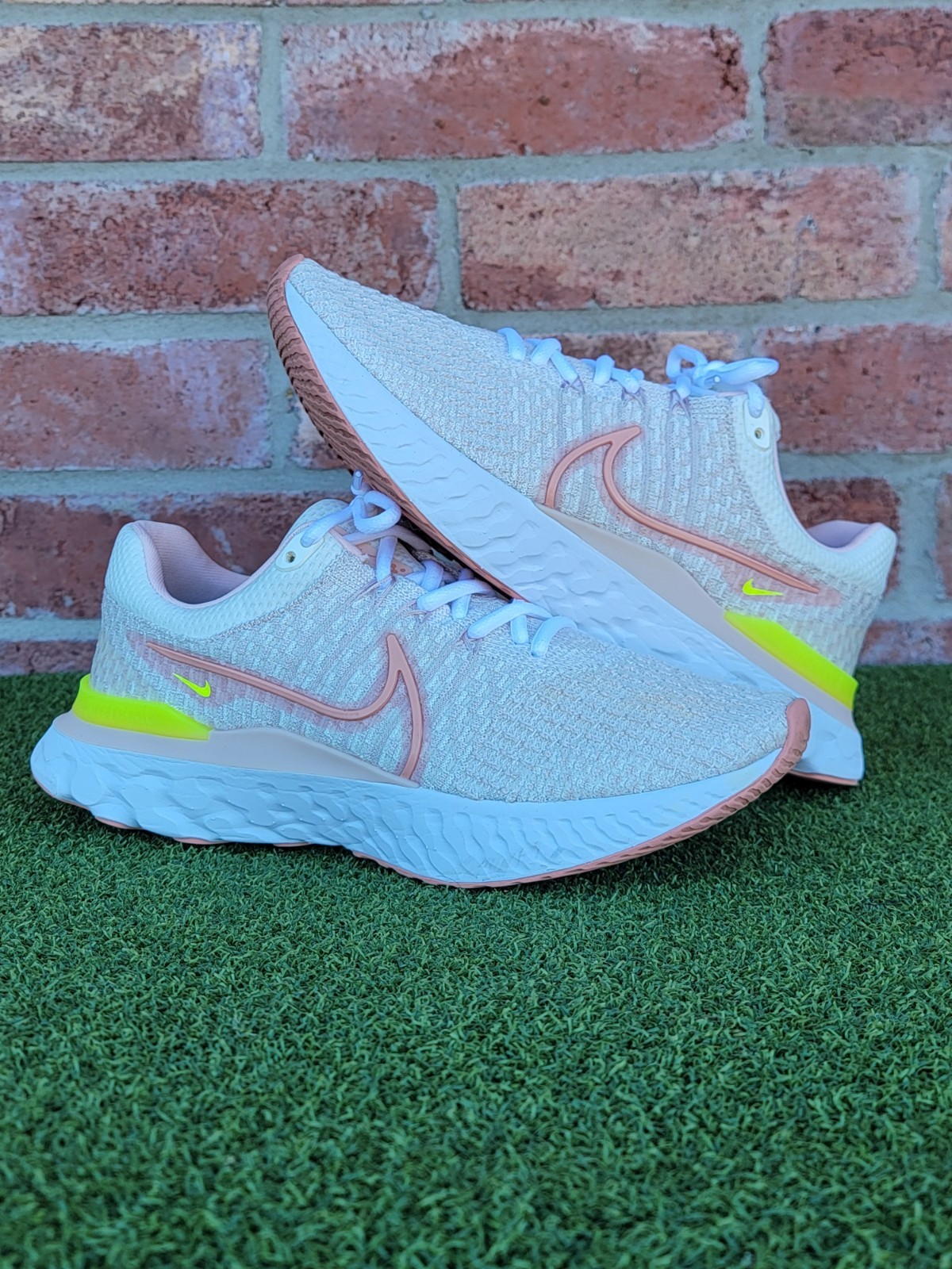 Womens Nike React infinity Run Fly Knit Pink - DD… - image 2