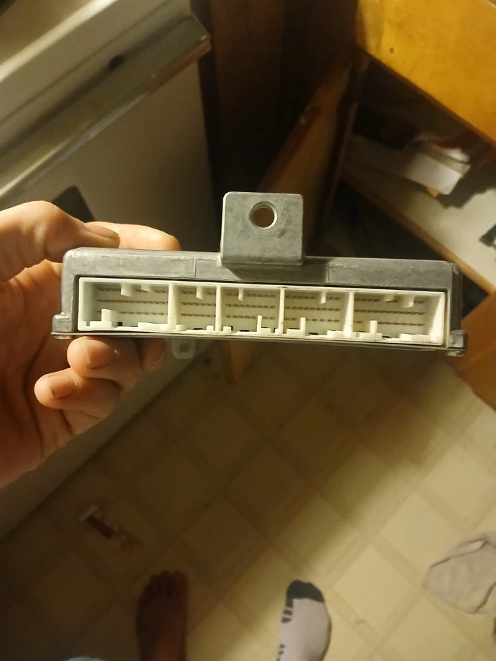 Honda Element 2007 transmisión manual motor computadora ECM 37820-PZD-A24 Foto 3 de 3