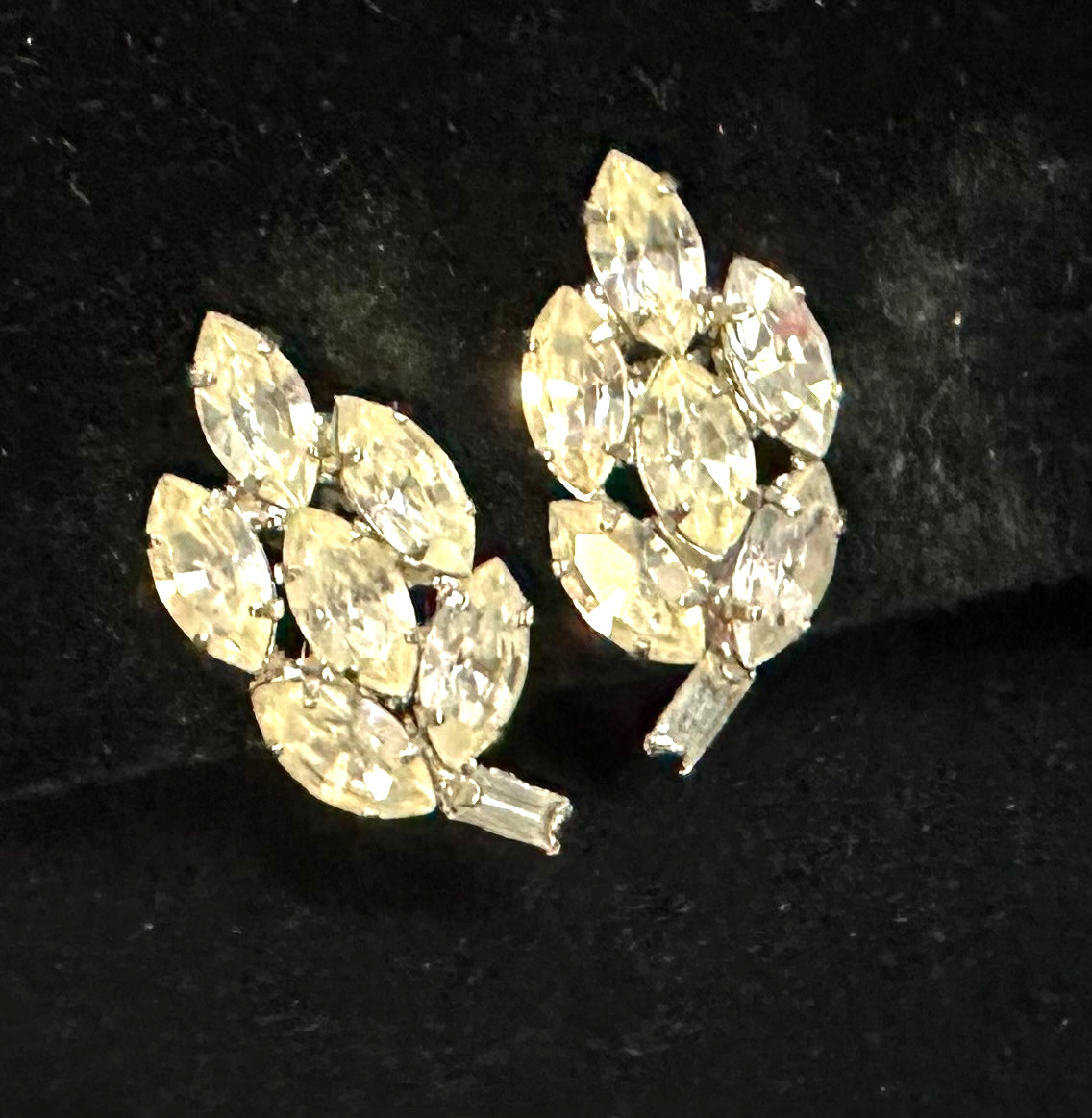 Vtg Costume Clear Rhinestone Leaf Silver Tone Clip-on Earrings Jewelry Lot I