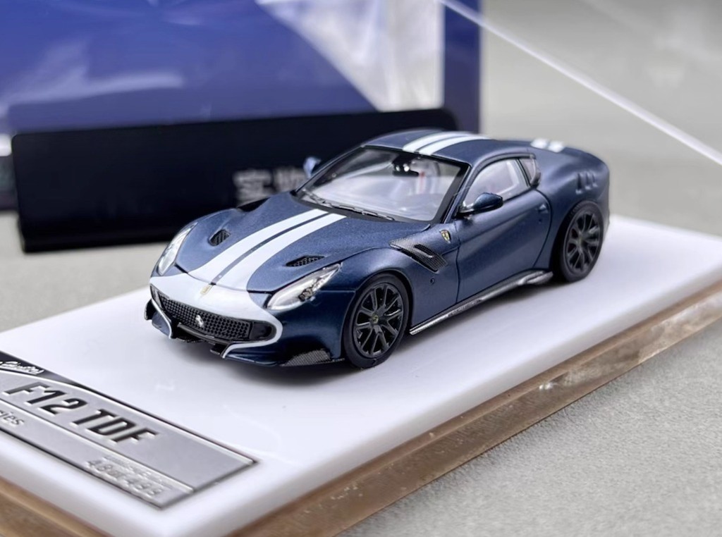 SH 1:64 Navy Blue F12 TDF V12 Racing Sports Model Diecast Collect