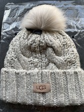 Authentic New Ugg Women  s Knit Cable Beanie W/ Fur Pom Pom, Popular Light Gray 
