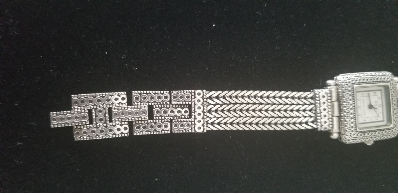 Picture 4 of 14