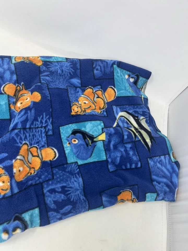 Manta polar Disney Finding Nemo Y2K Foto 3 de 4