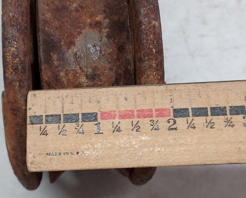 Vintage Cast Iron Drop 7½" Pulley Hay Trolley Farm Barn Antique Tool - Picture 10 of 10