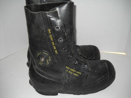 beta mickey mouse boots