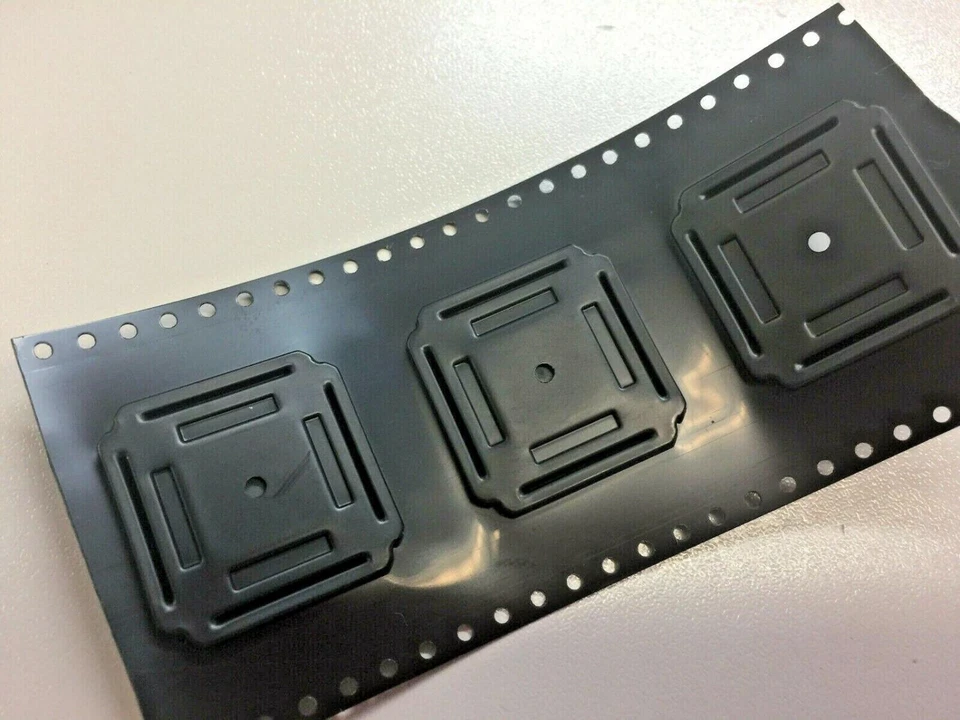 IC-SM SGT ST10F269-T3 VG841368 2204L MLT 22 920 NUEVO NUEVO Foto 3 de 4