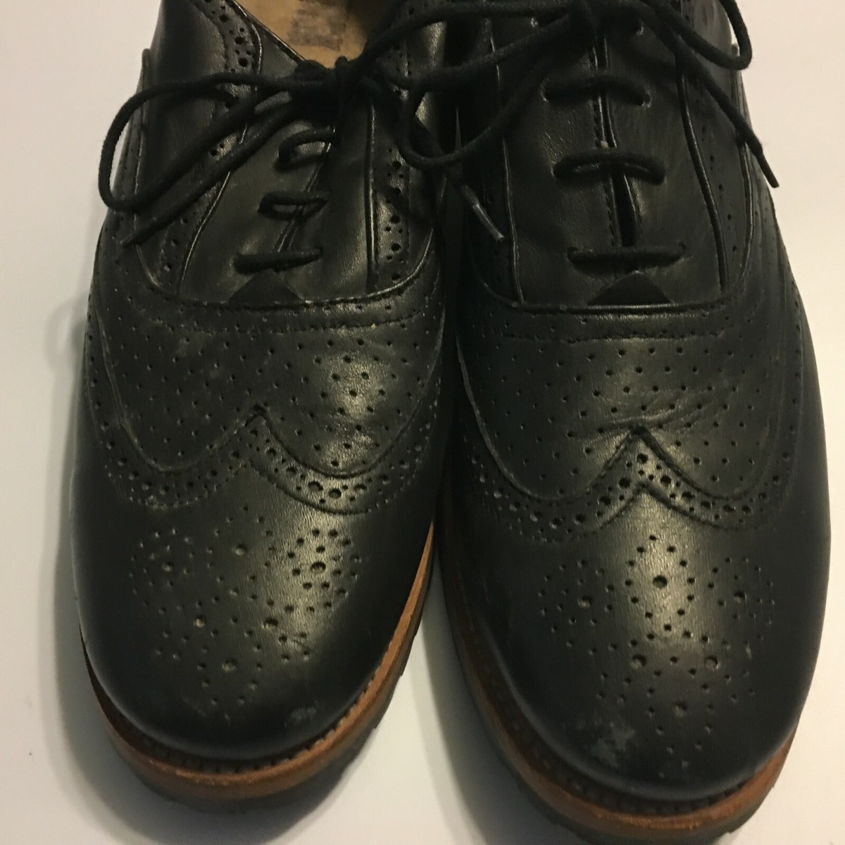 Mens J.D. Fisk leather dress shoes- size 9 J D Fisk Oxford Dress Shoes lace up Genuine Leather Black  main image 3